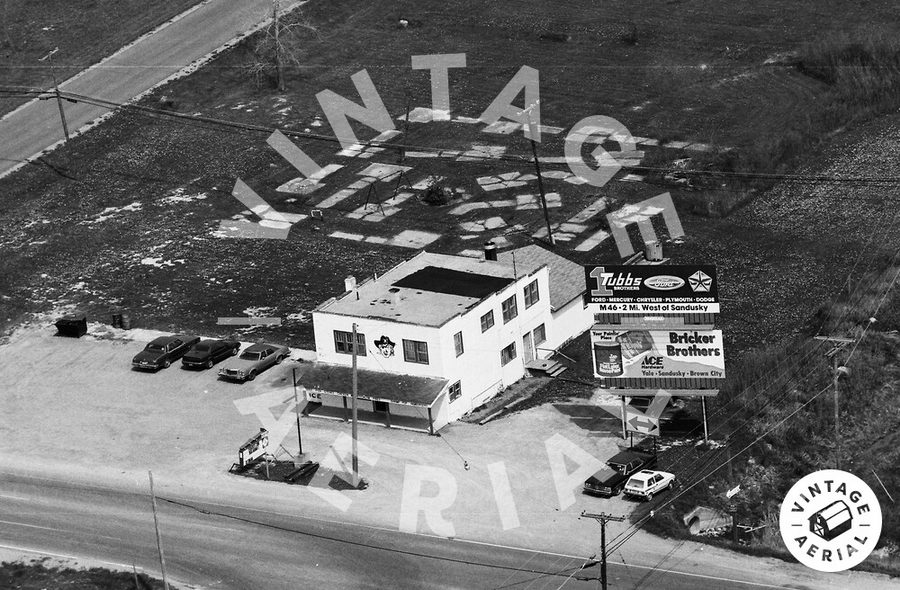 Cove Restaurant Miniature Golf - 1989 (newer photo)